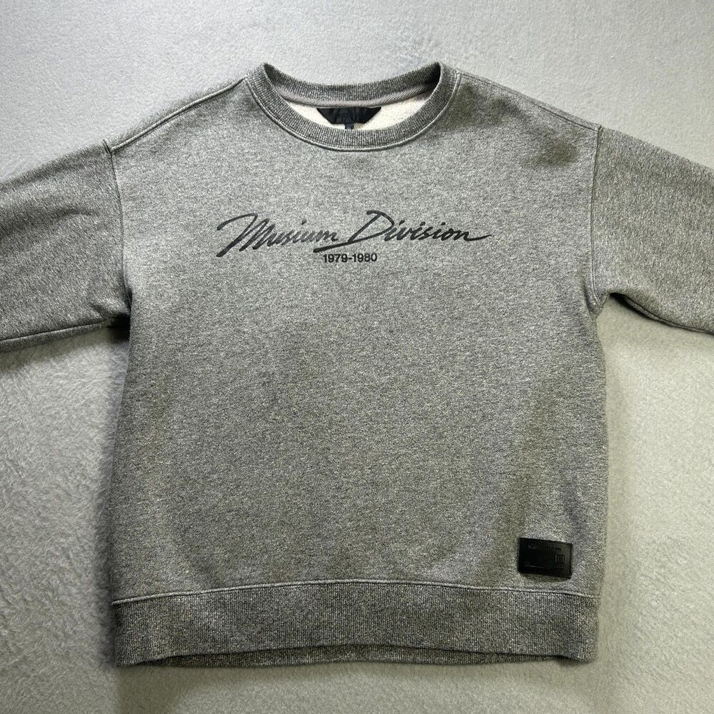 Musium Division Sweatshirt Womens Small Rose Crewneck Pullover 1979‎ Embroidered